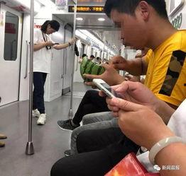 铁路吃瓜群众,揭秘铁路行业背后的故事与趣闻